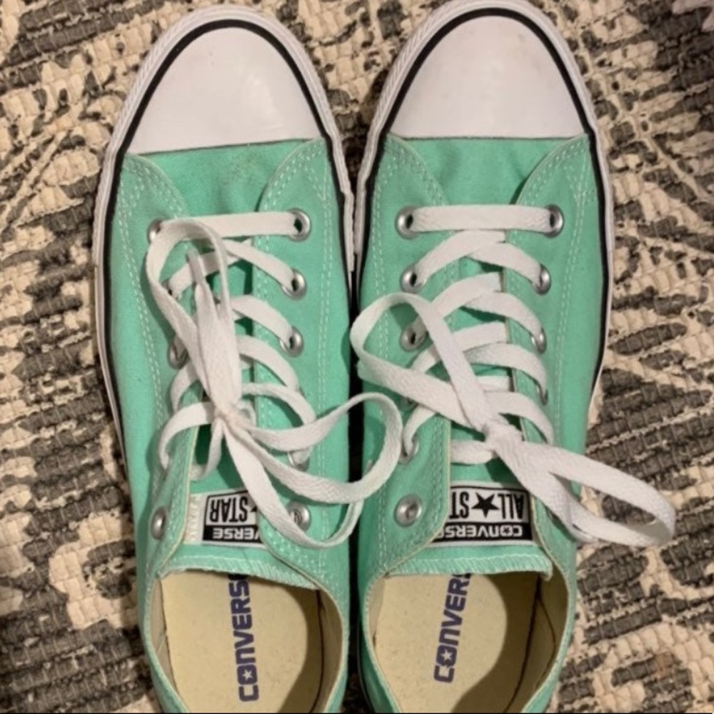 Sea Foam Converse